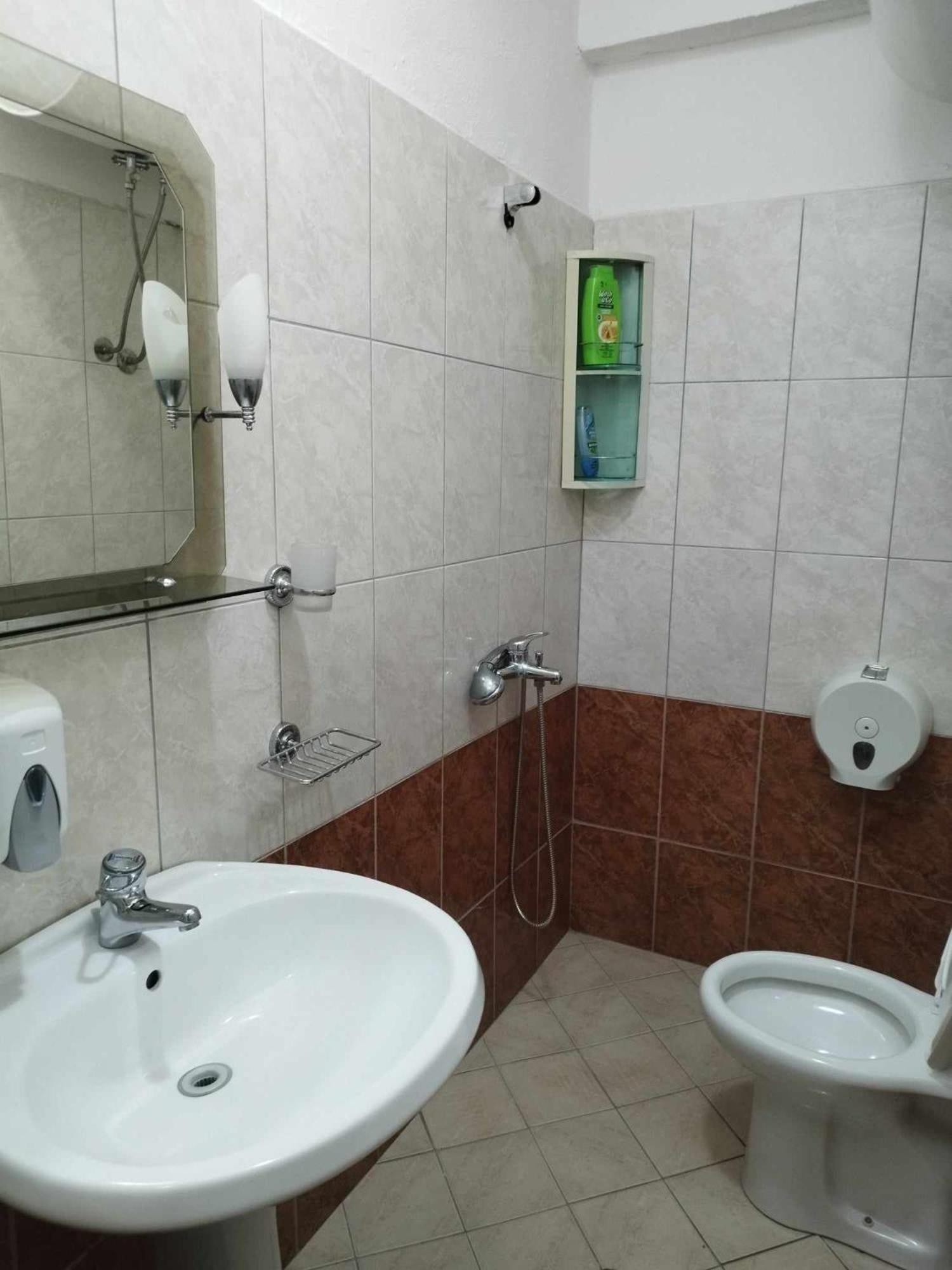 Apartament Gjergji Sarandë エクステリア 写真