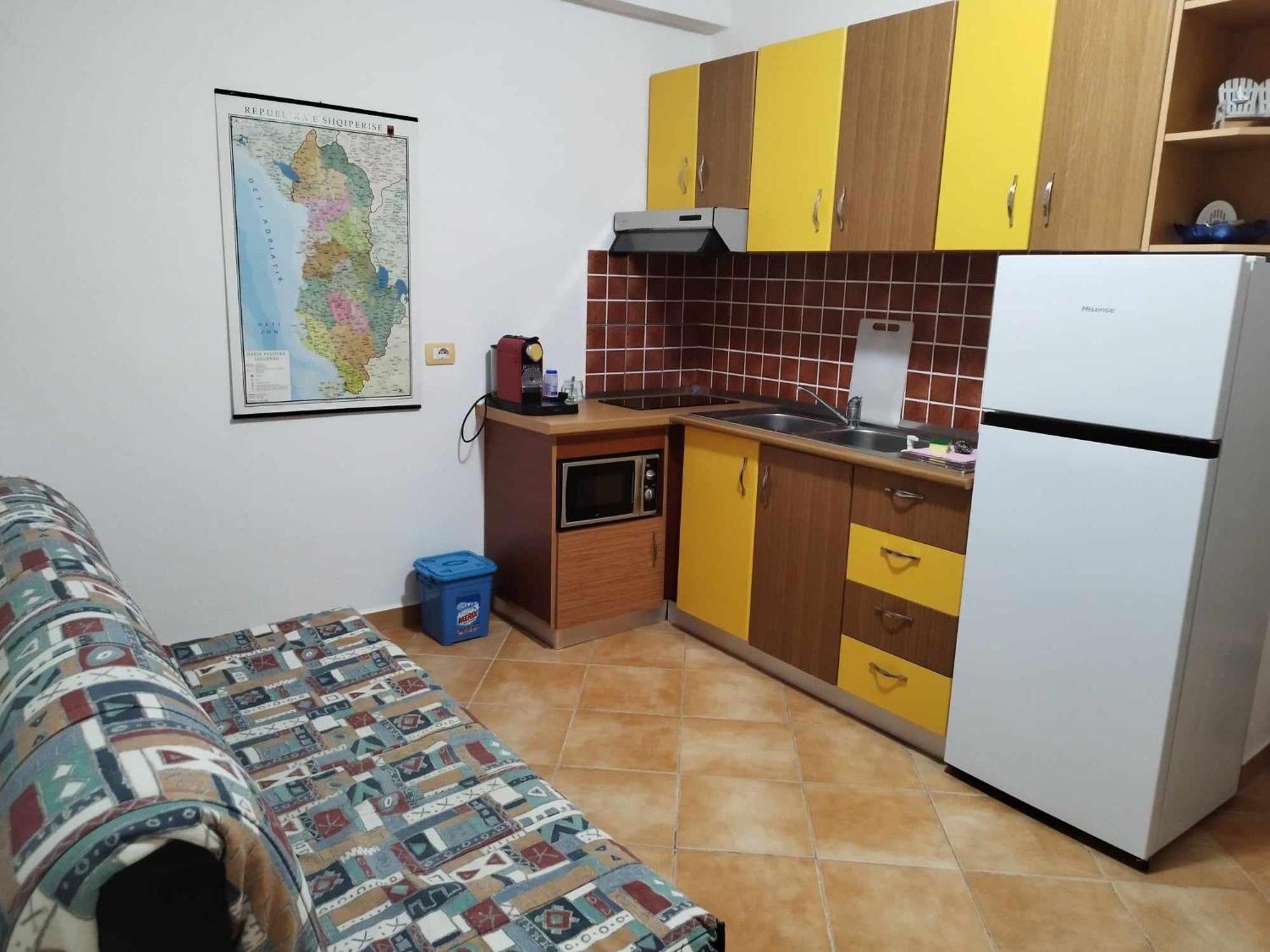 Apartament Gjergji Sarandë エクステリア 写真