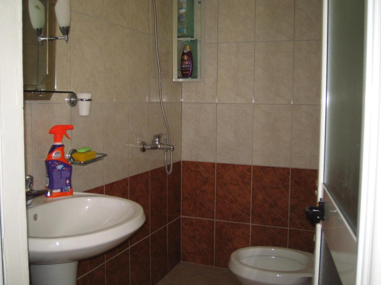 Apartament Gjergji Sarandë エクステリア 写真