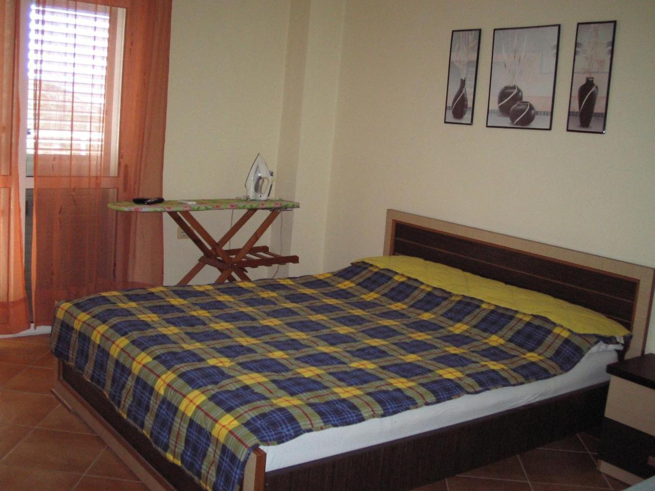 Apartament Gjergji Sarandë エクステリア 写真