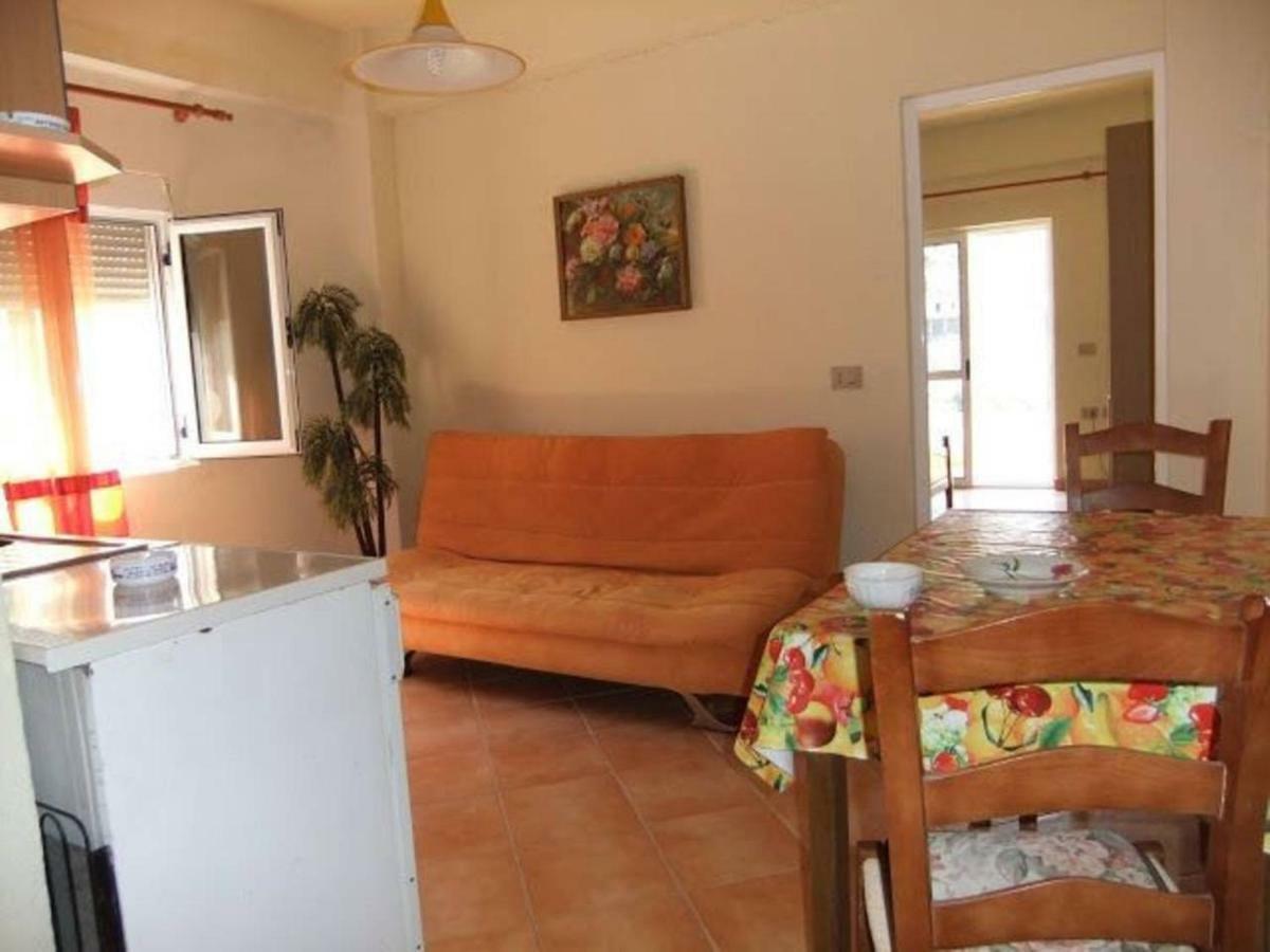 Apartament Gjergji Sarandë エクステリア 写真